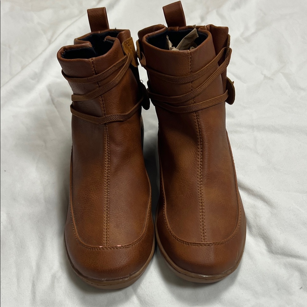 Women's Brown Ankle Boots - Classic Leather Look